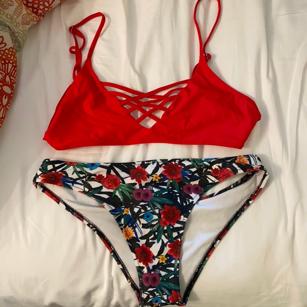 Floral red bikini set